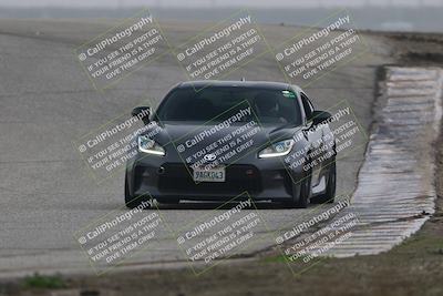 media/Nov-28-2025-Speed SF (Fri) [[b9fcb3577c]]/Red and Gold/Session 3 (Outside GrapevineGold/